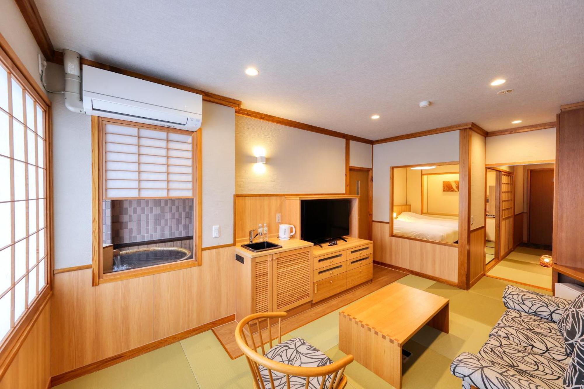 Miyama Ouan Kyoritsu Resort Такаяма Экстерьер фото