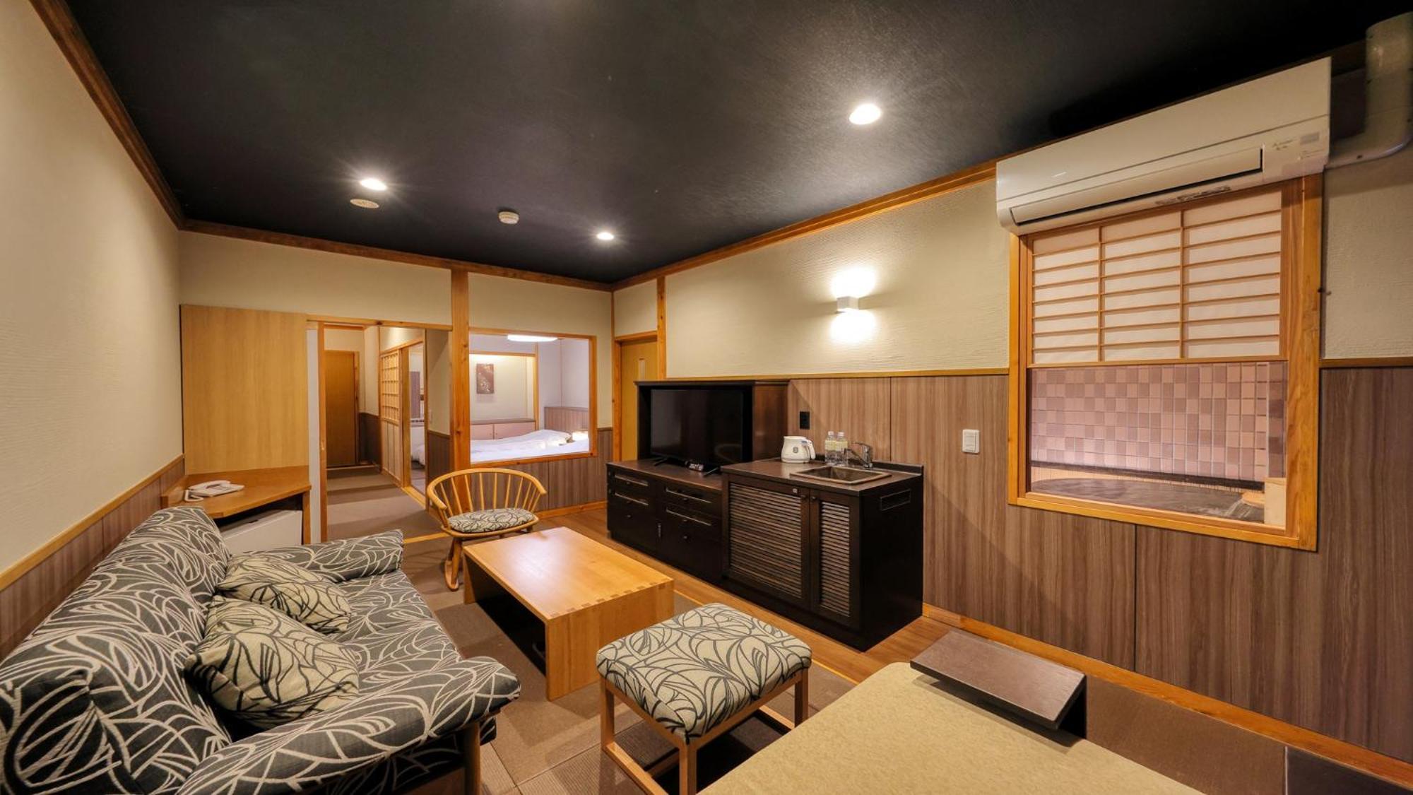Miyama Ouan Kyoritsu Resort Такаяма Экстерьер фото A room at a ryokan